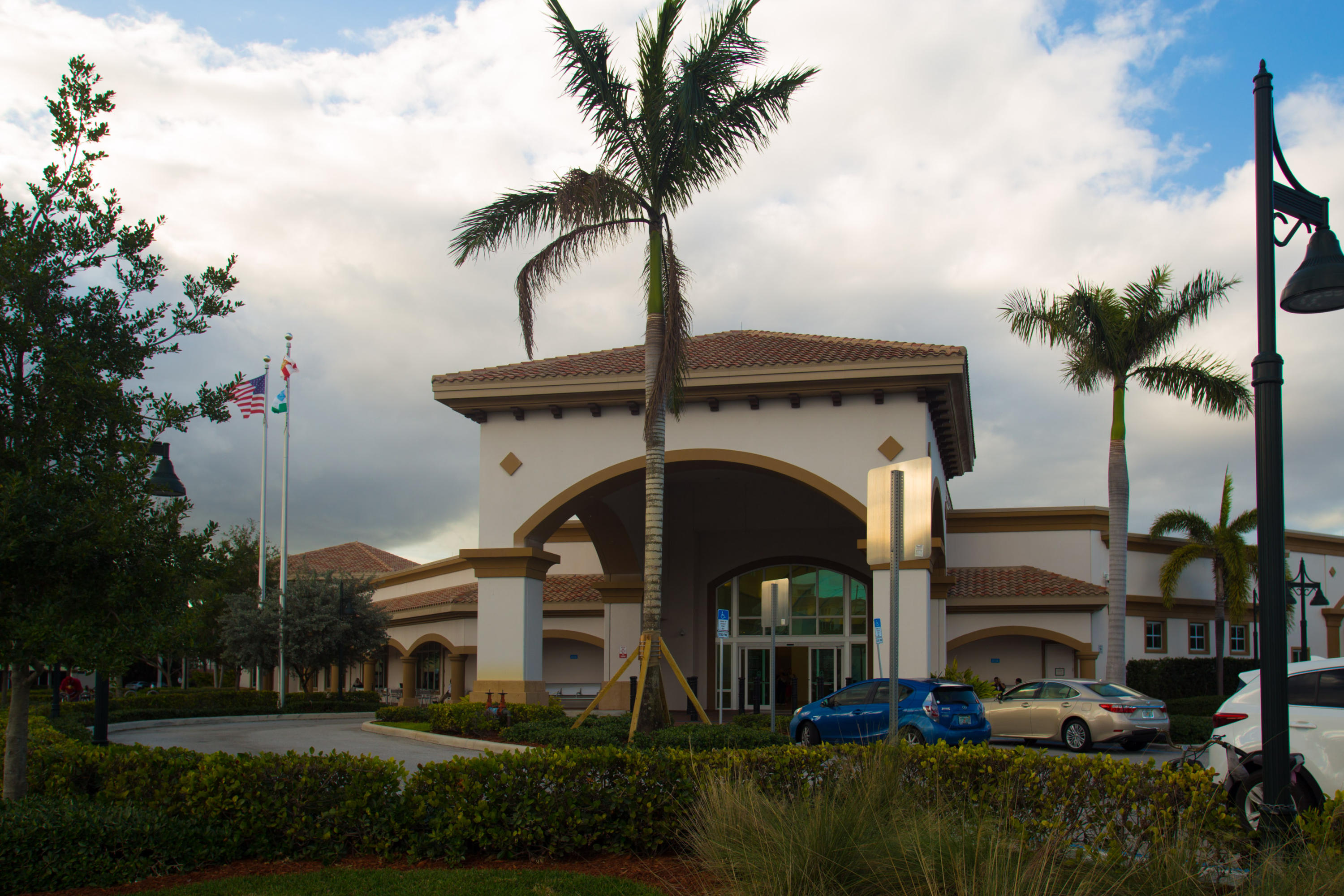 64 Northwest 7th Street Boca Raton, FL 33432 - Photo 33 of 34 WALK TO LIBRARY
