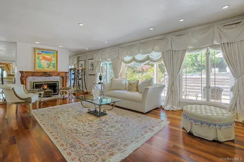 $2,650,000 | 1 Rock Hill Lane, Scarsdale, NY 10583