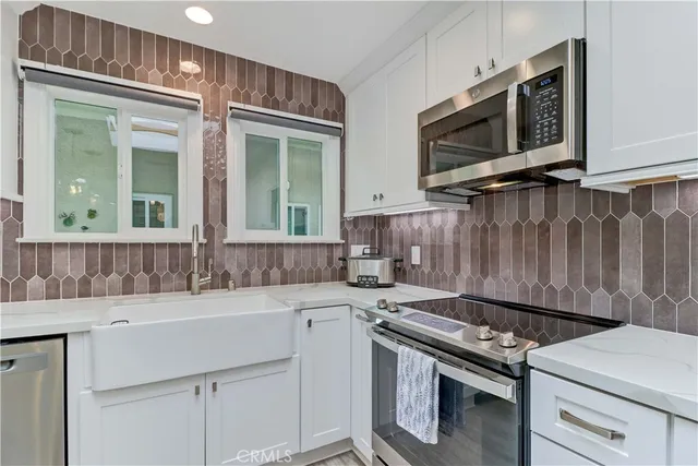 $649,999 | 683 Via Alhambra, Unit N, Laguna Woods, CA 92637