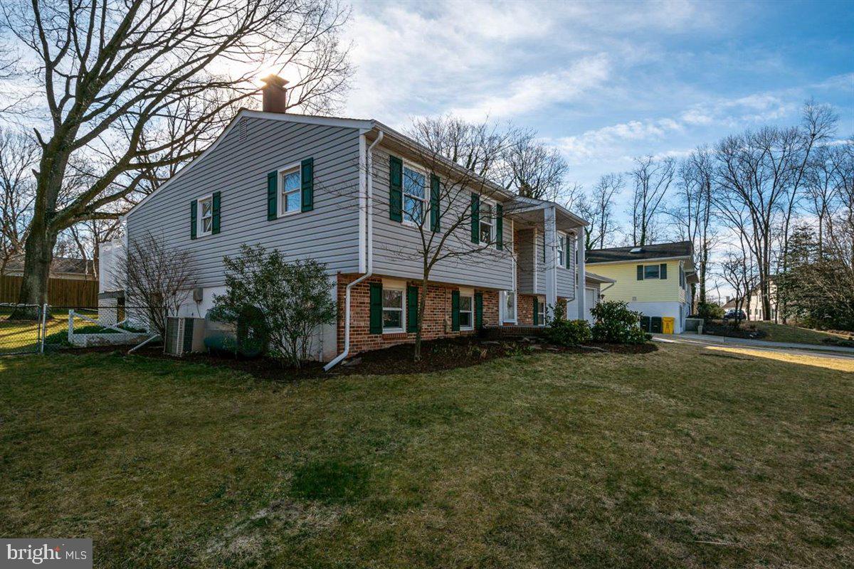 7863 Hickory Leaf Road Severn, MD 21144 - Photo 4 of 44