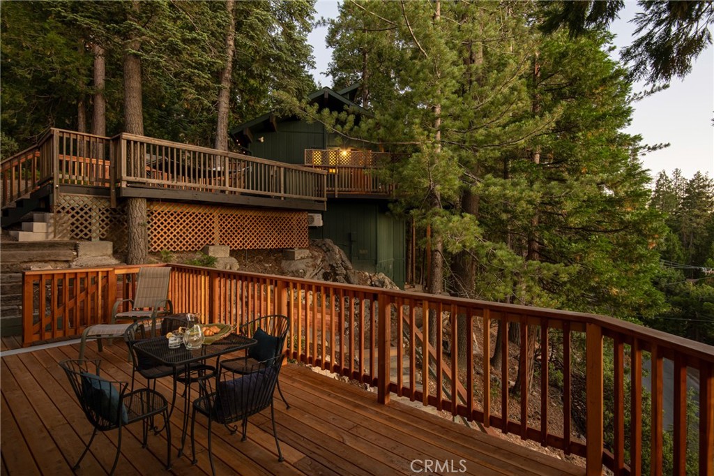 459 Pioneer Road Lake Arrowhead, CA 92352 - Photo 22 of 38 Gallery Image 22
