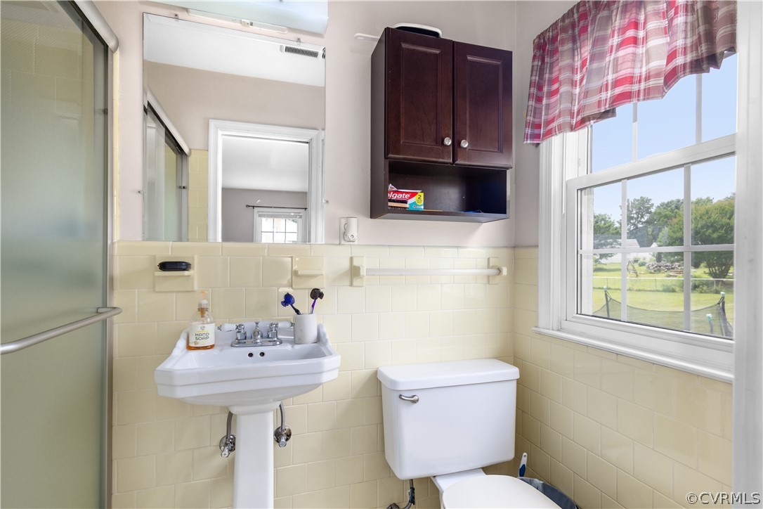 8384 Cardova Road Richmond, VA 23227 - Photo 26 of 31 Gallery Image 26