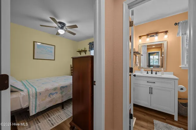 $690,000 | 422 Harbour View Drive, Kill Devil Hills, NC 27948