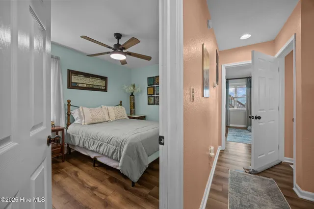 $690,000 | 422 Harbour View Drive, Kill Devil Hills, NC 27948