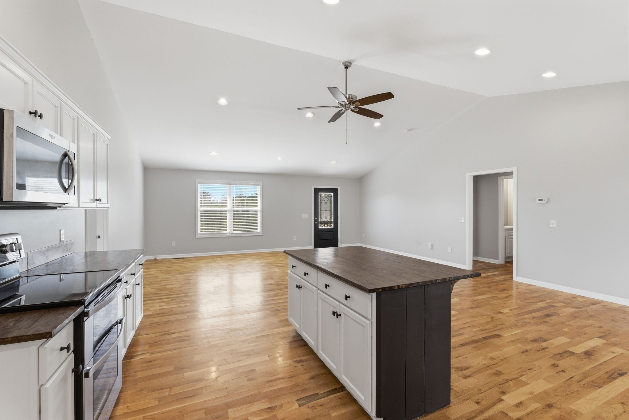 1041 Twin Creek Road Charlotte, TN 37036 - Photo 15 of 66
