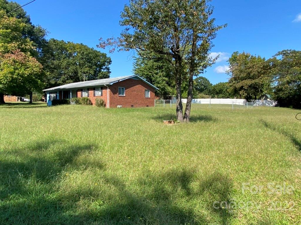 310 Winterlocken Road Salisbury, NC 28144 - Photo 4 of 43 Gallery Image 4