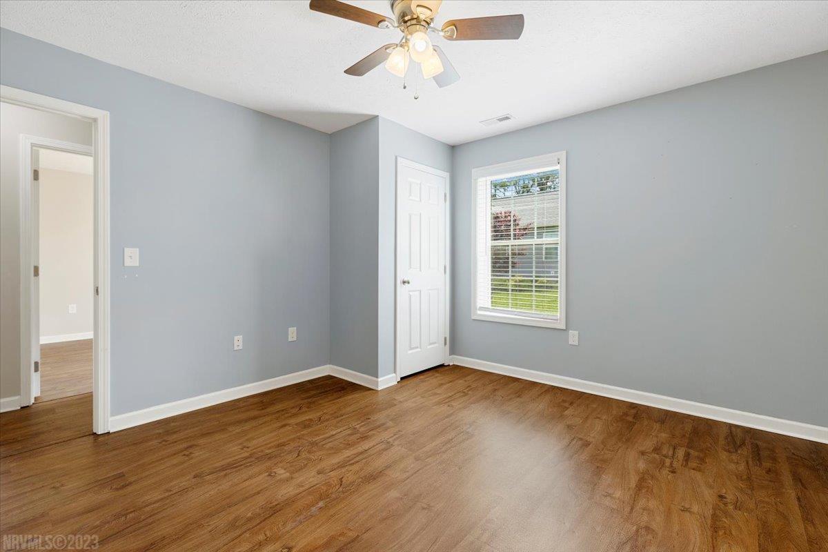 7694 Brooklyn Road Radford, VA 24141 - Photo 16 of 45 Gallery Image 16