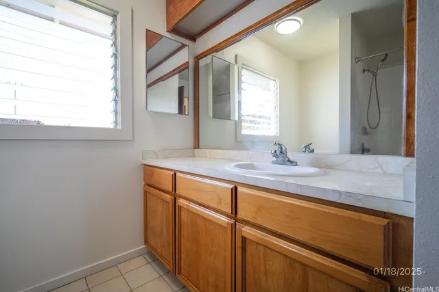 $2,850 | 98-137 Kalike Place, Aiea, HI 96701