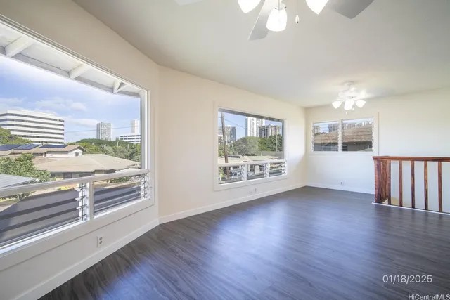 $2,850 | 98-137 Kalike Place, Aiea, HI 96701
