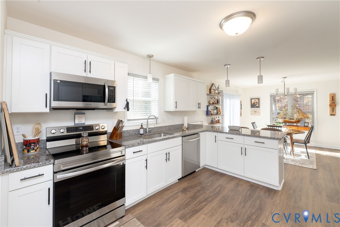 12019 Corte Castle Road Chesterfield, VA 23838 - Photo 8 of 30