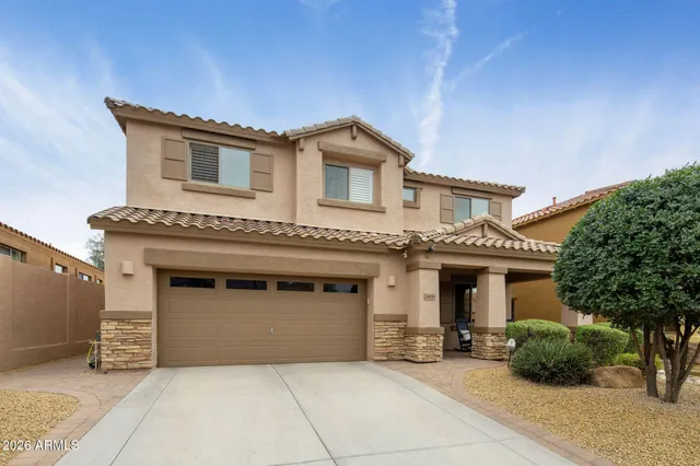 $1,050,000 | 23031 North 43rd Place, Phoenix, AZ 85050