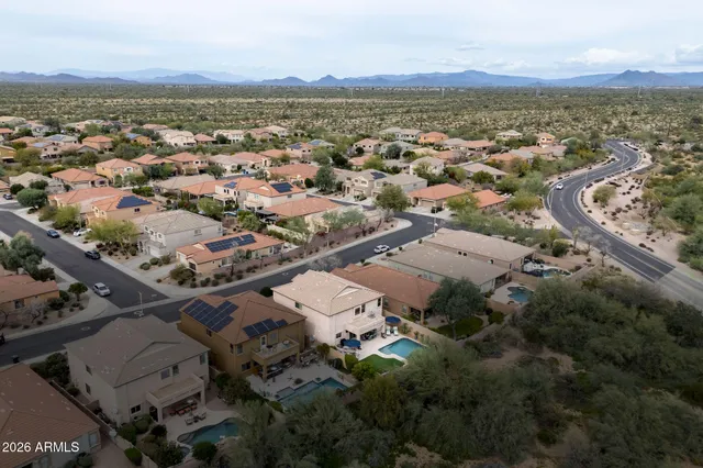 $1,050,000 | 23031 North 43rd Place, Phoenix, AZ 85050