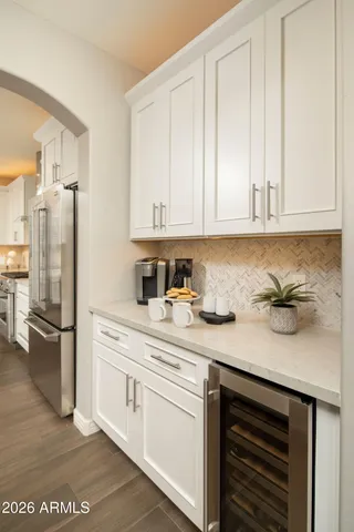 $1,050,000 | 23031 North 43rd Place, Phoenix, AZ 85050