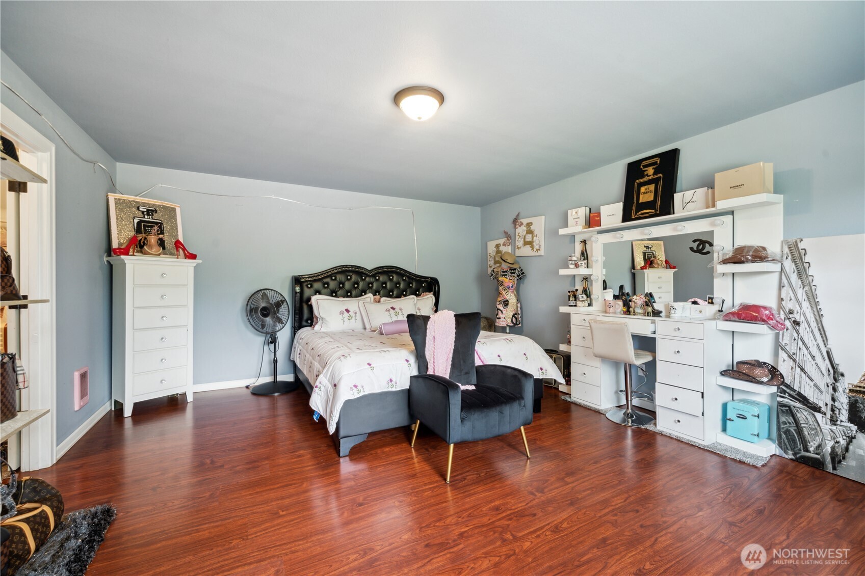 1407 Slide Creek Road Longview, WA 98632 - Photo 13 of 27