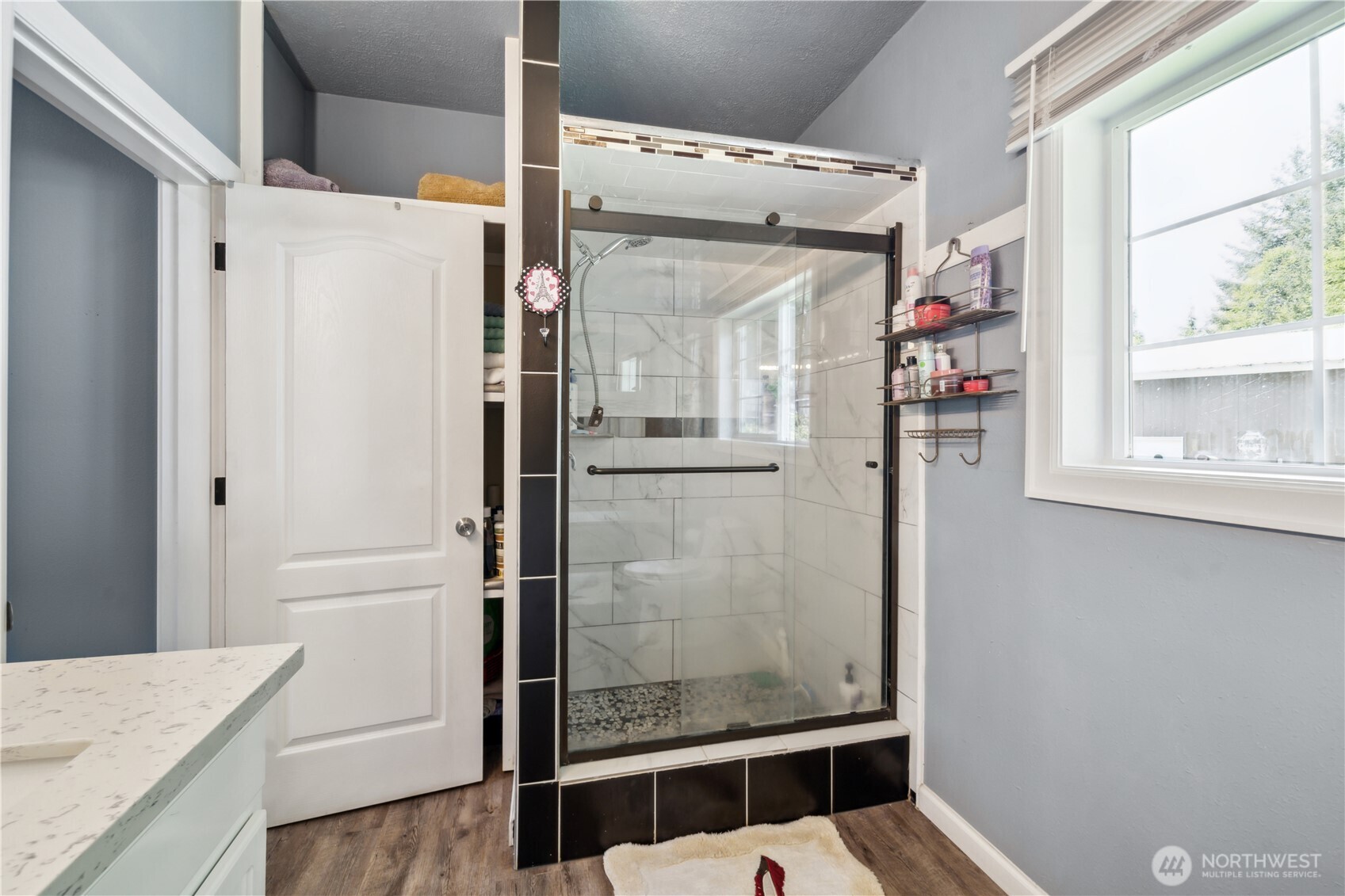 1407 Slide Creek Road Longview, WA 98632 - Photo 17 of 27