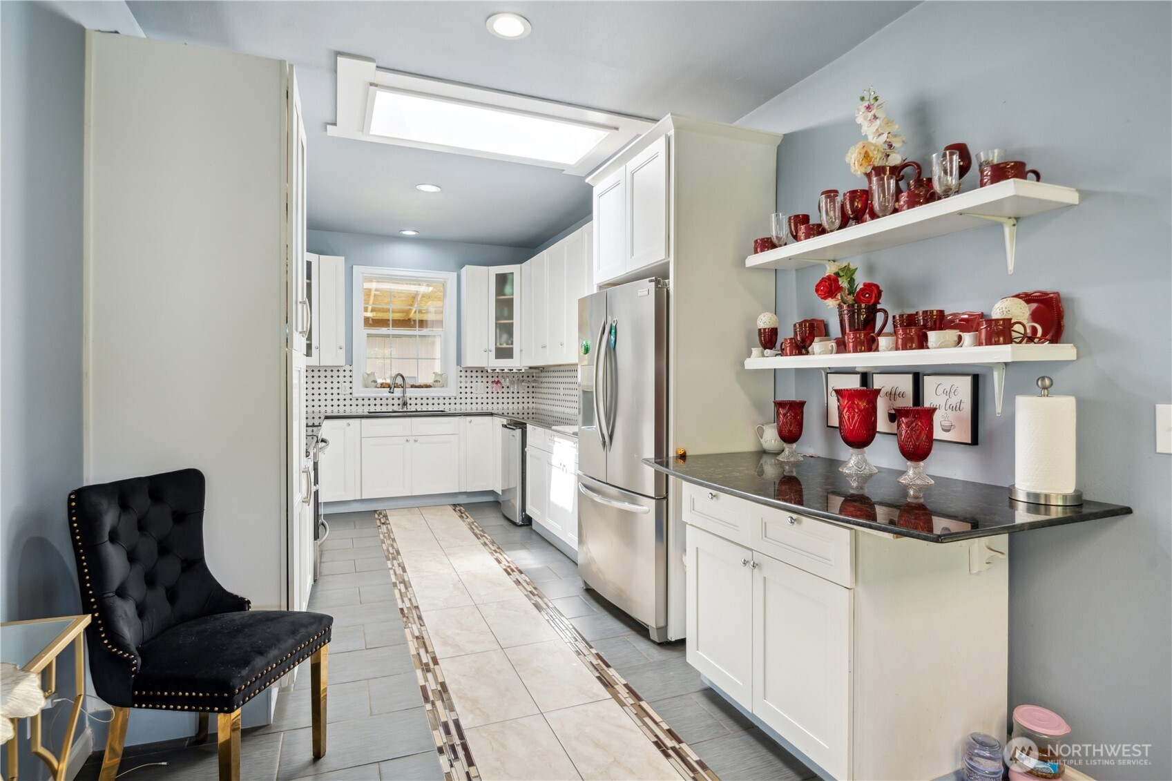 1407 Slide Creek Road Longview, WA 98632 - Photo 7 of 27