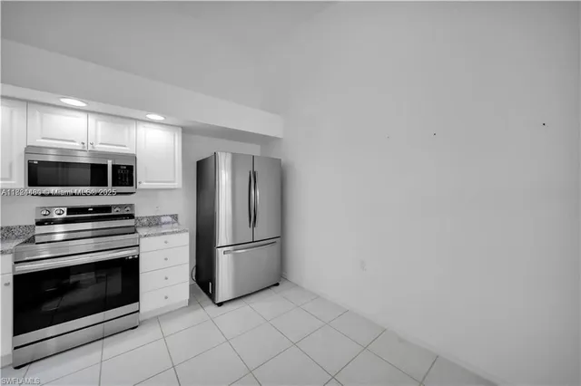 $230,000 | 365 Stella Maris Drive North, Unit 2905, Naples, FL 34114