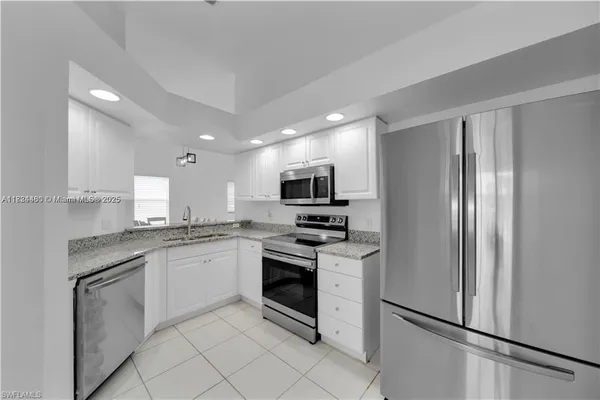 $230,000 | 365 Stella Maris Drive North, Unit 2905, Naples, FL 34114