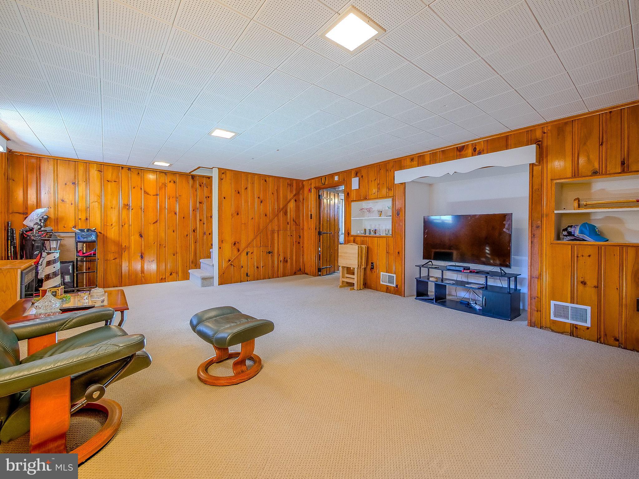 204 East Thomson Avenue Springfield, PA 19064 - Photo 42 of 58