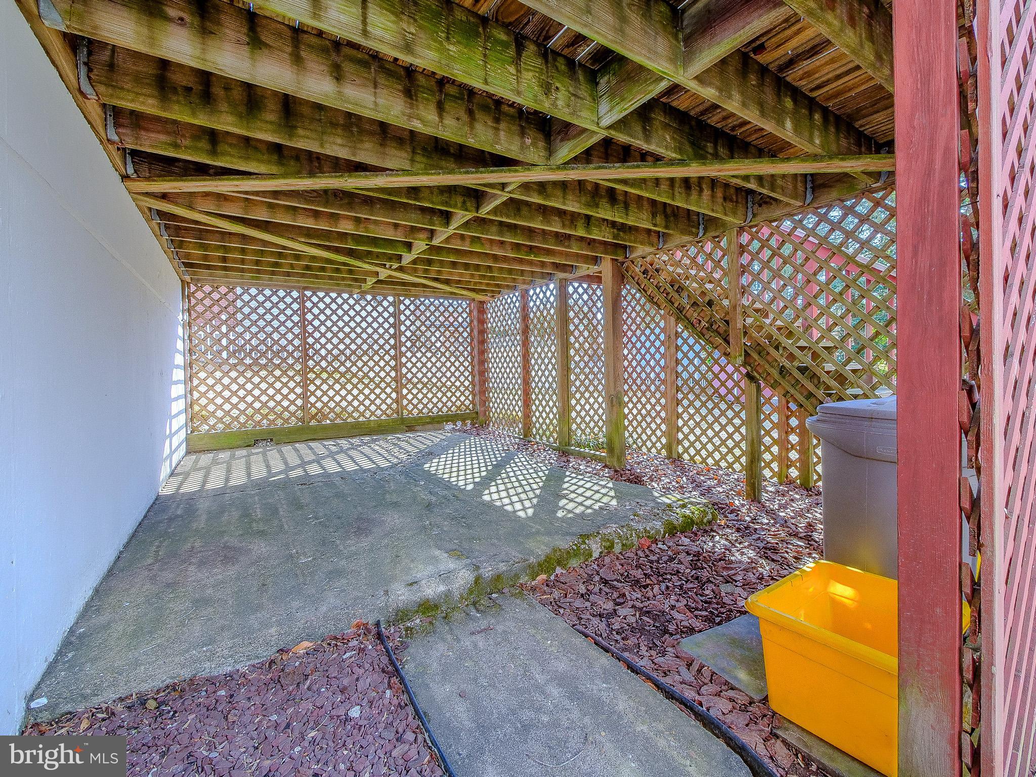 204 East Thomson Avenue Springfield, PA 19064 - Photo 48 of 58 a view of outdoor space