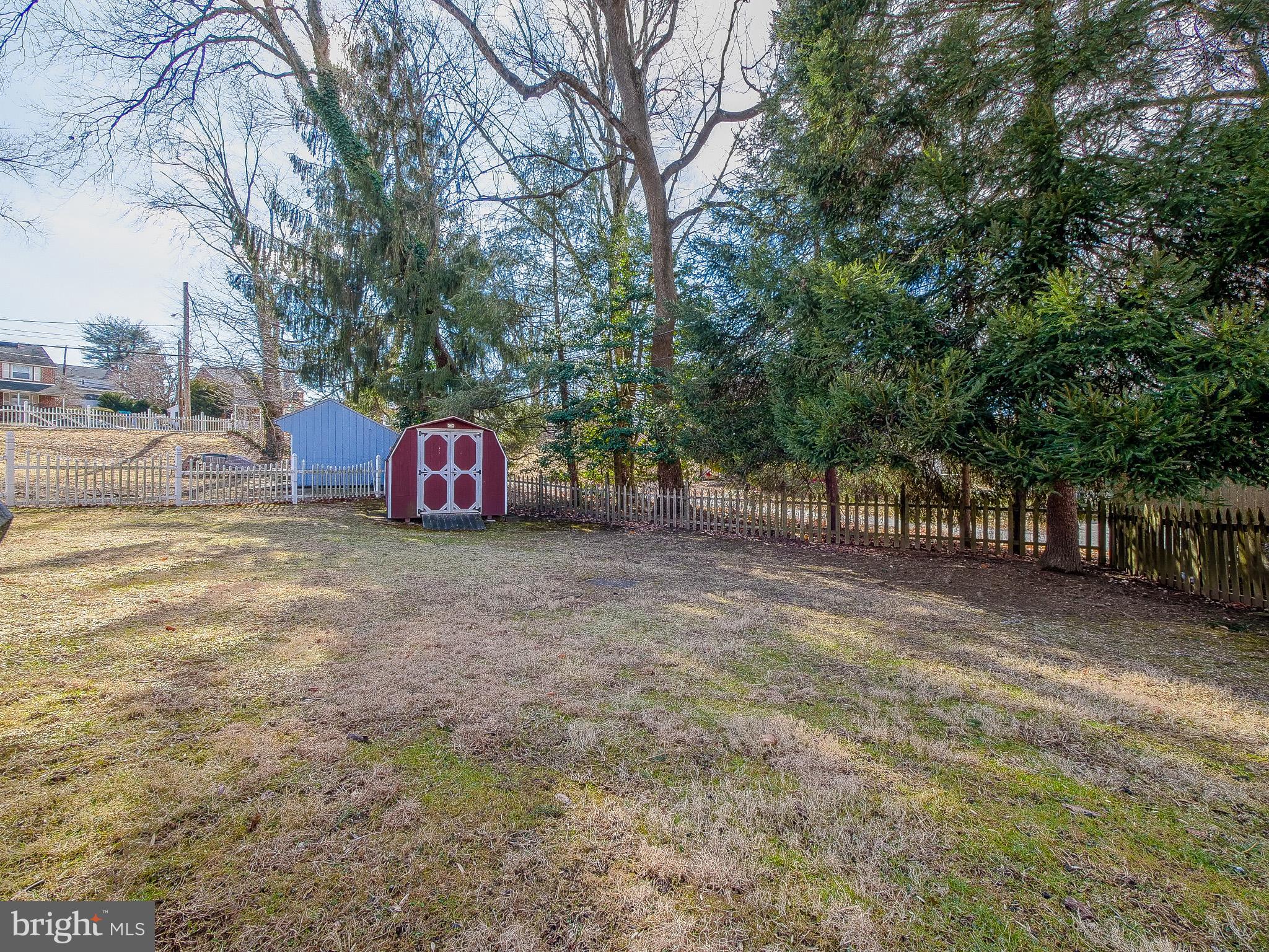 204 East Thomson Avenue Springfield, PA 19064 - Photo 54 of 58 a view of a outdoor space with trees