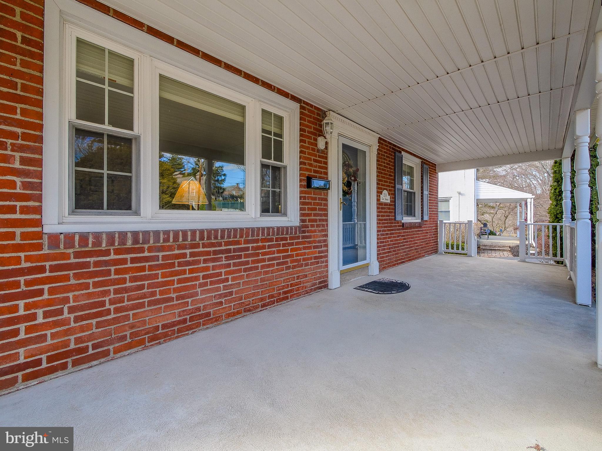 204 East Thomson Avenue Springfield, PA 19064 - Photo 7 of 58