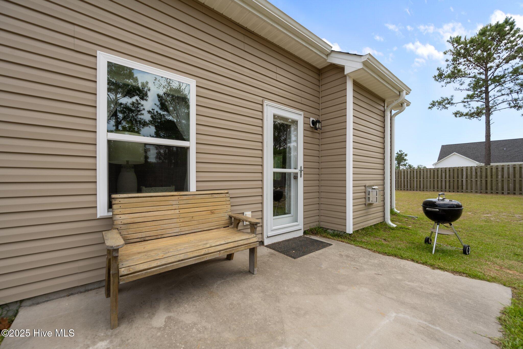 302 Neuse Drive Holly Ridge, NC 28445 - Photo 42 of 51 43-web-or-mls-11