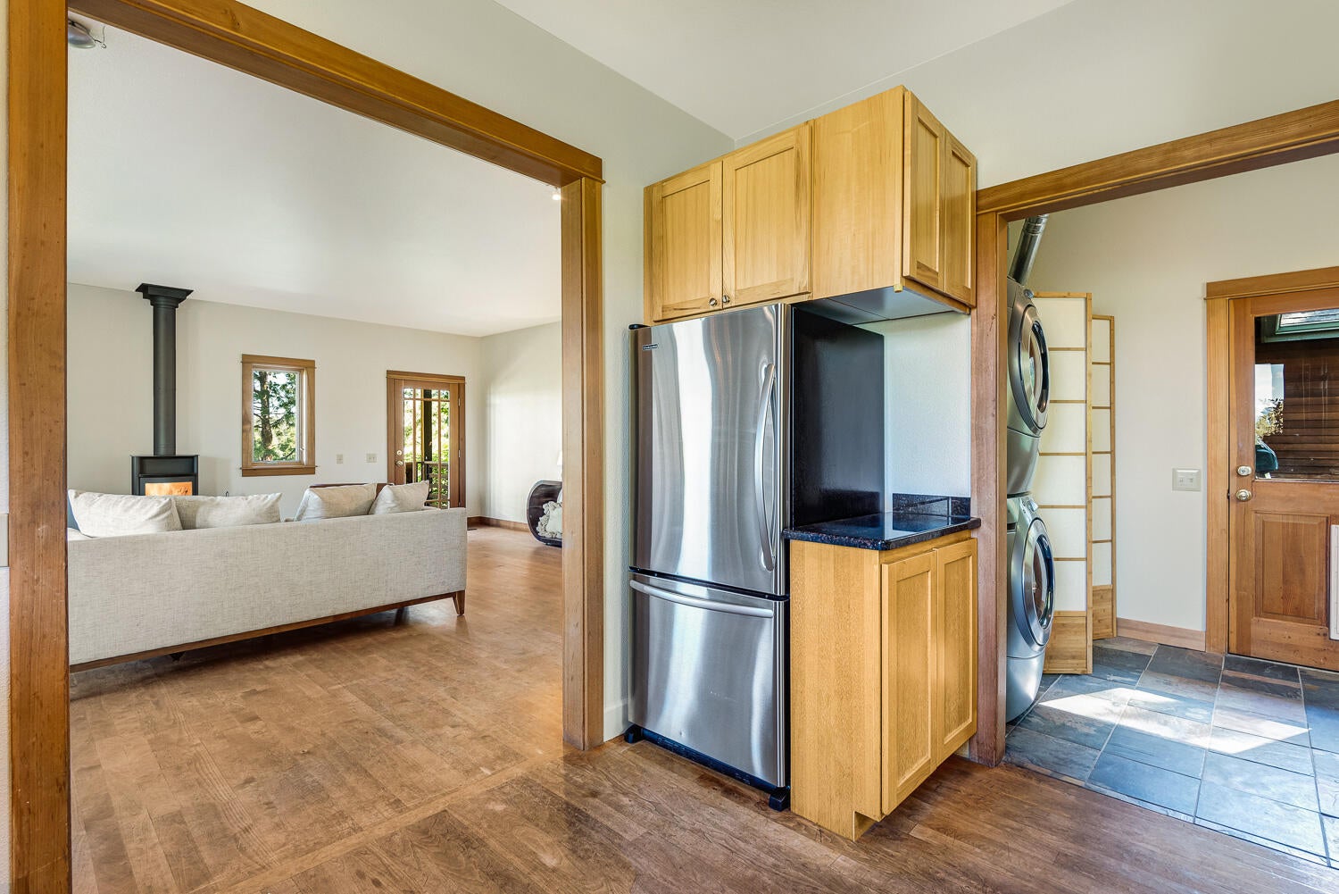 19007 Innes Market Road Bend, OR 97703 - Photo 11 of 39 13