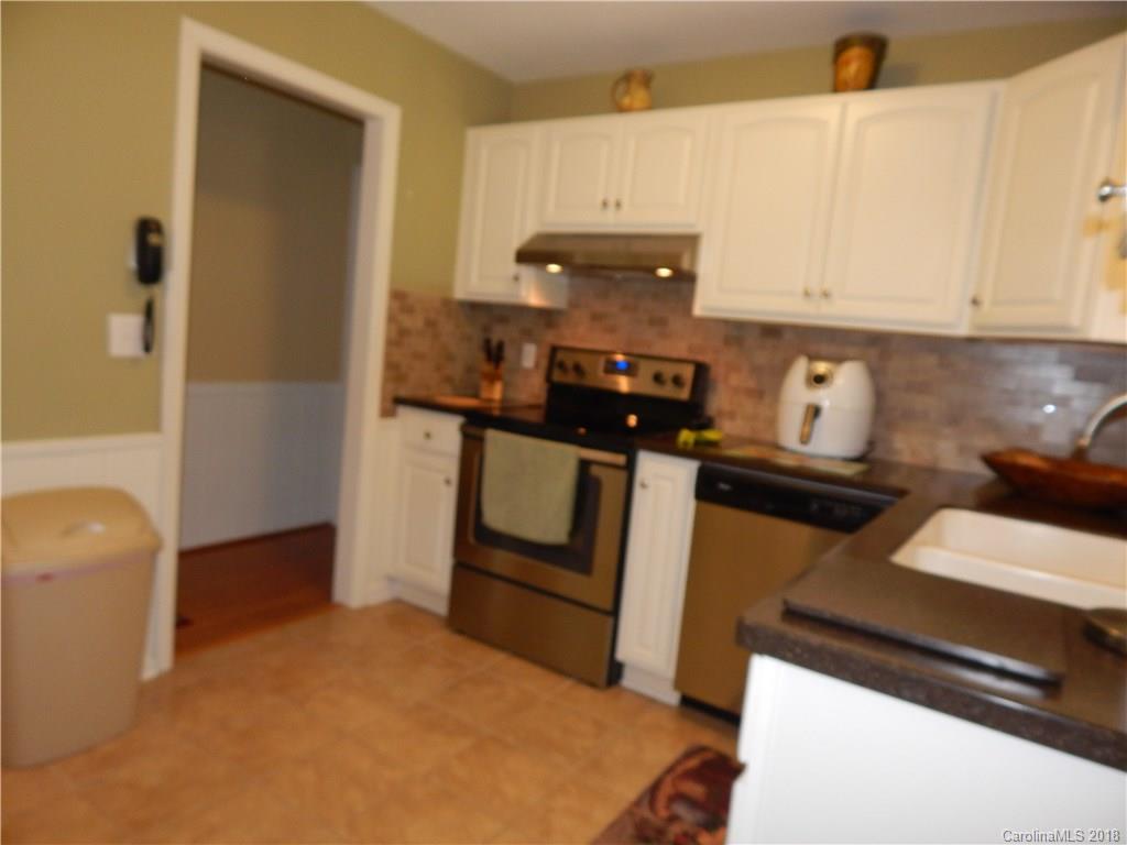 37100 Carter Road New London, NC 28127 - Photo 12 of 35 Gallery Image 12