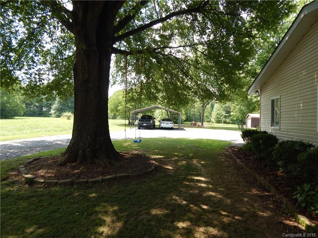 37100 Carter Road New London, NC 28127 - Photo 5 of 35 Gallery Image 5