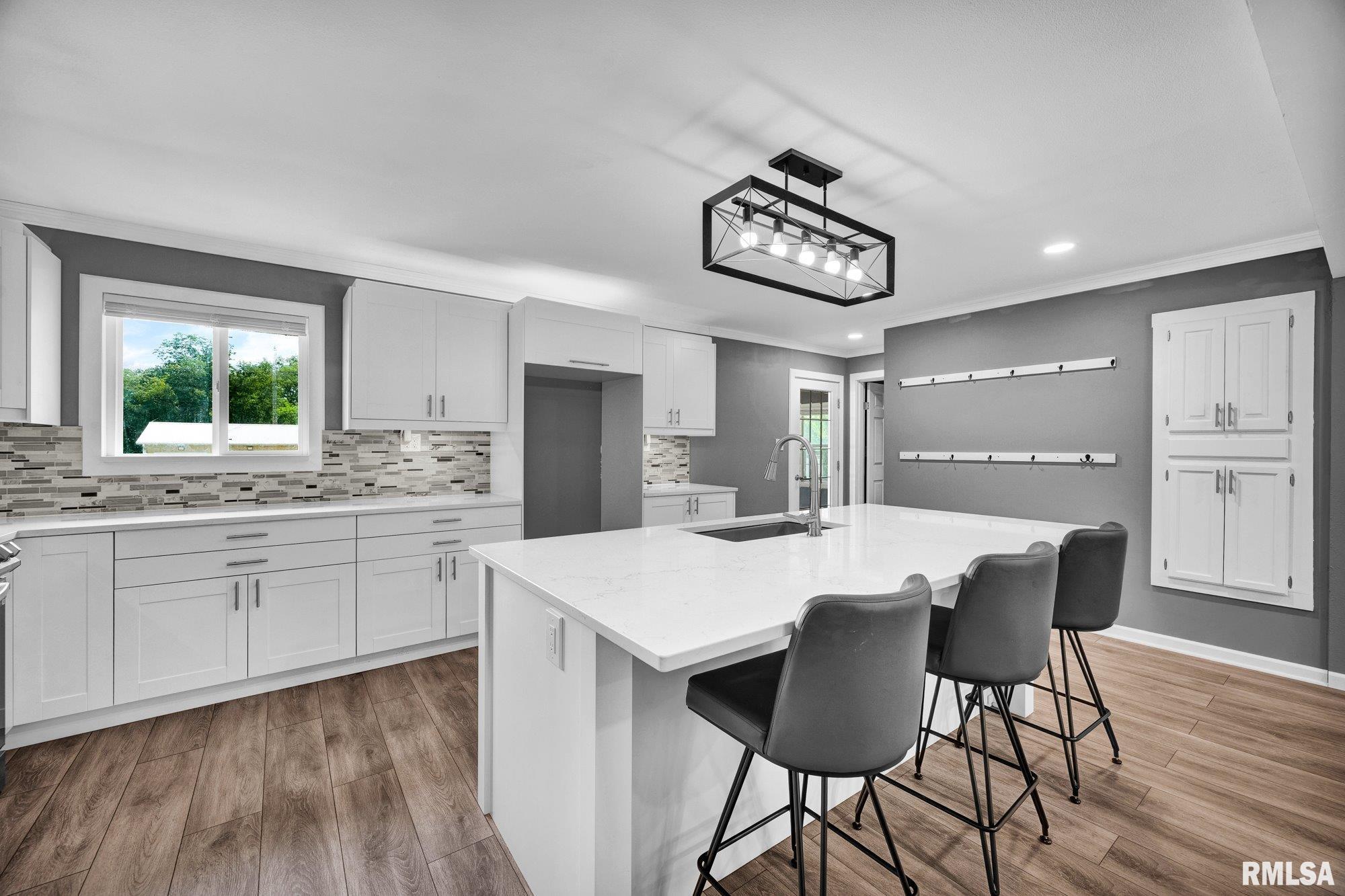 4704 North Koerner Road Peoria, IL 61615 - Photo 19 of 50 Gallery Image 19