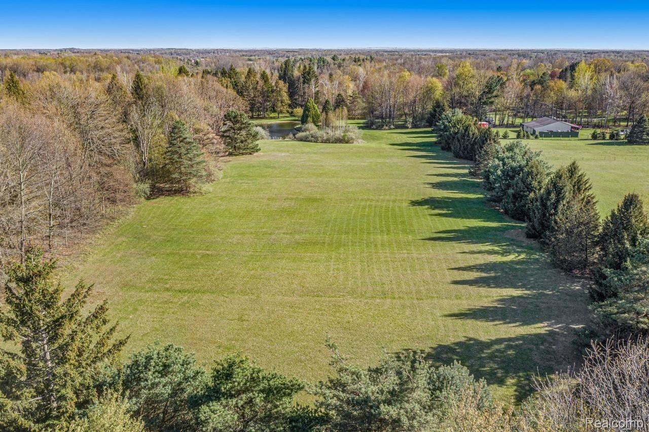 2111 King Road Lapeer, MI 48446 - Photo 42 of 45 thumbnail_DJI_0212.jpg