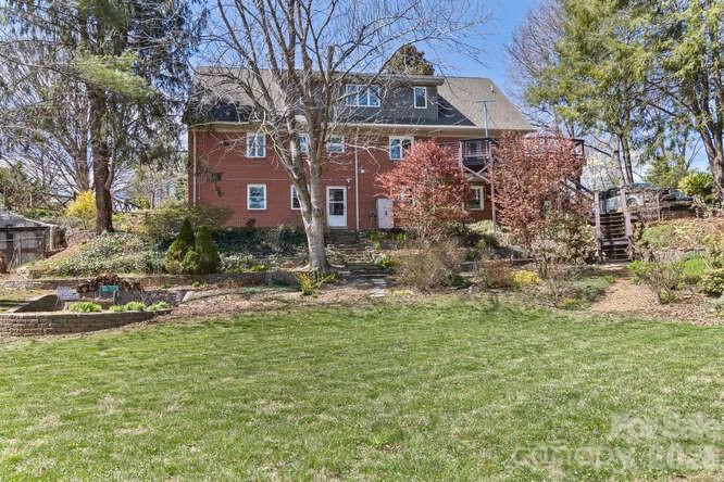 179 Marlborough Road Asheville, NC 28804 - Photo 38 of 43