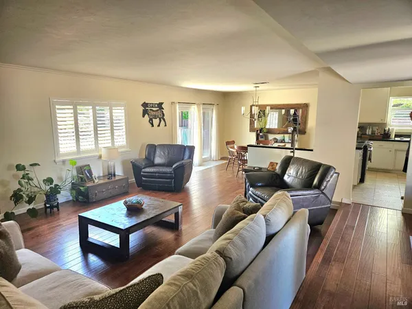 $815,000 | 354 Wikiup Drive, Santa Rosa, CA 95403