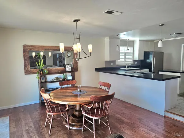 $815,000 | 354 Wikiup Drive, Santa Rosa, CA 95403