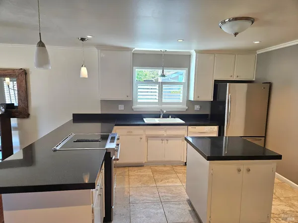 $815,000 | 354 Wikiup Drive, Santa Rosa, CA 95403