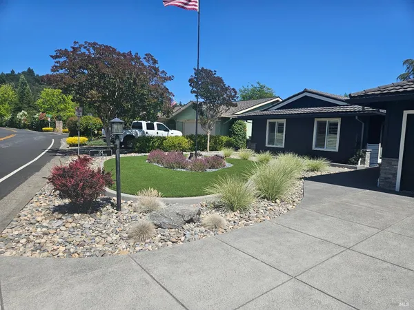 $815,000 | 354 Wikiup Drive, Santa Rosa, CA 95403