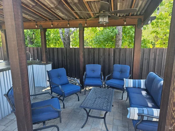 $815,000 | 354 Wikiup Drive, Santa Rosa, CA 95403