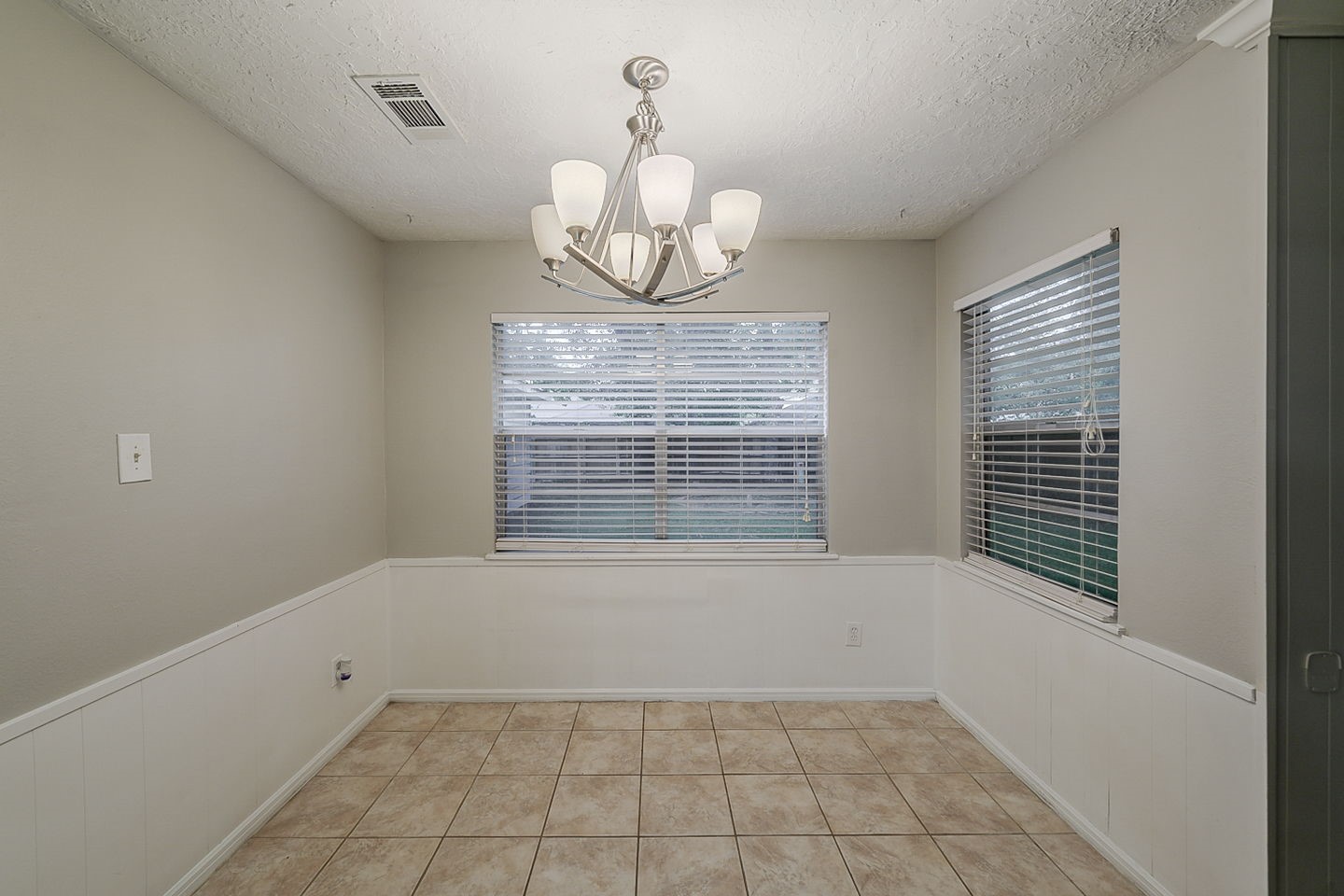 17618 Tall Cypress Drive Spring, TX 77388 - Photo 11 of 40