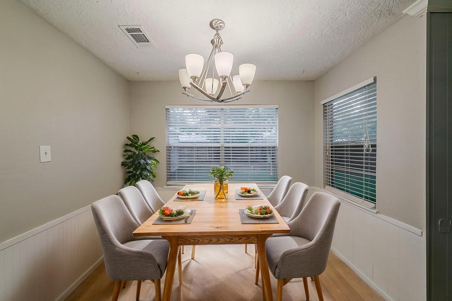 17618 Tall Cypress Drive Spring, TX 77388 - Photo 2 of 40 Virtually Staged