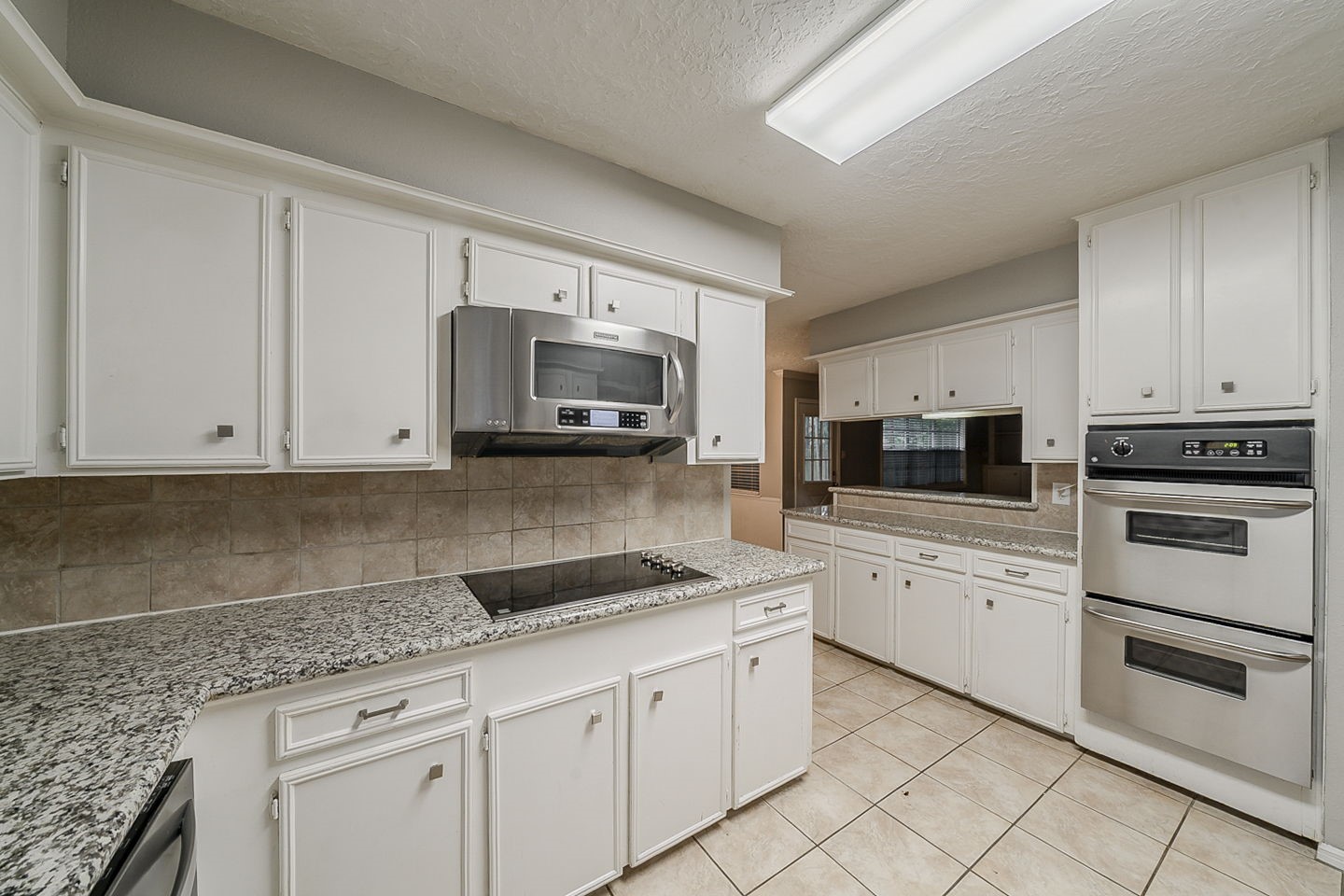 17618 Tall Cypress Drive Spring, TX 77388 - Photo 8 of 40