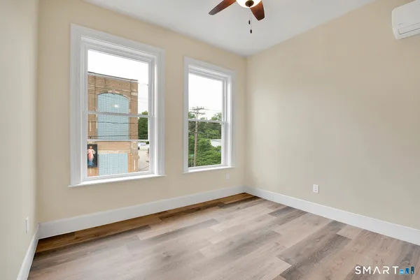 $1,400 | 120 East Main Street, Unit 2, Torrington, CT 06790