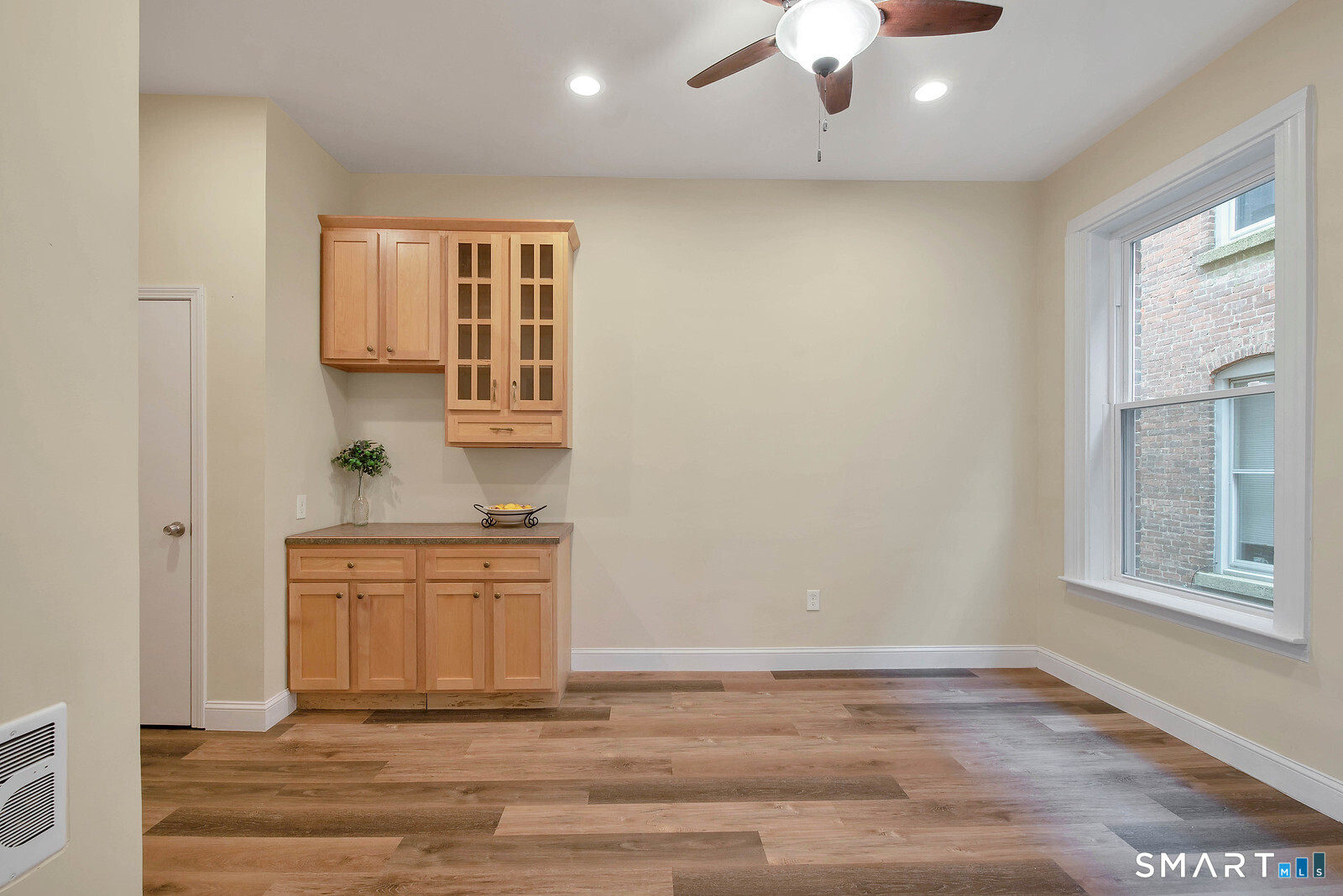 120 East Main Street, Unit 2 Torrington, CT 06790 - Photo 5 of 13