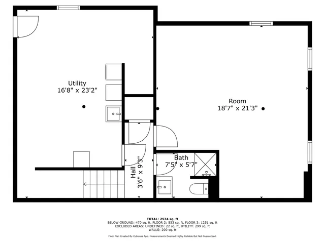 $575,000 | 3258 County Rd O, Saukville, WI 53080