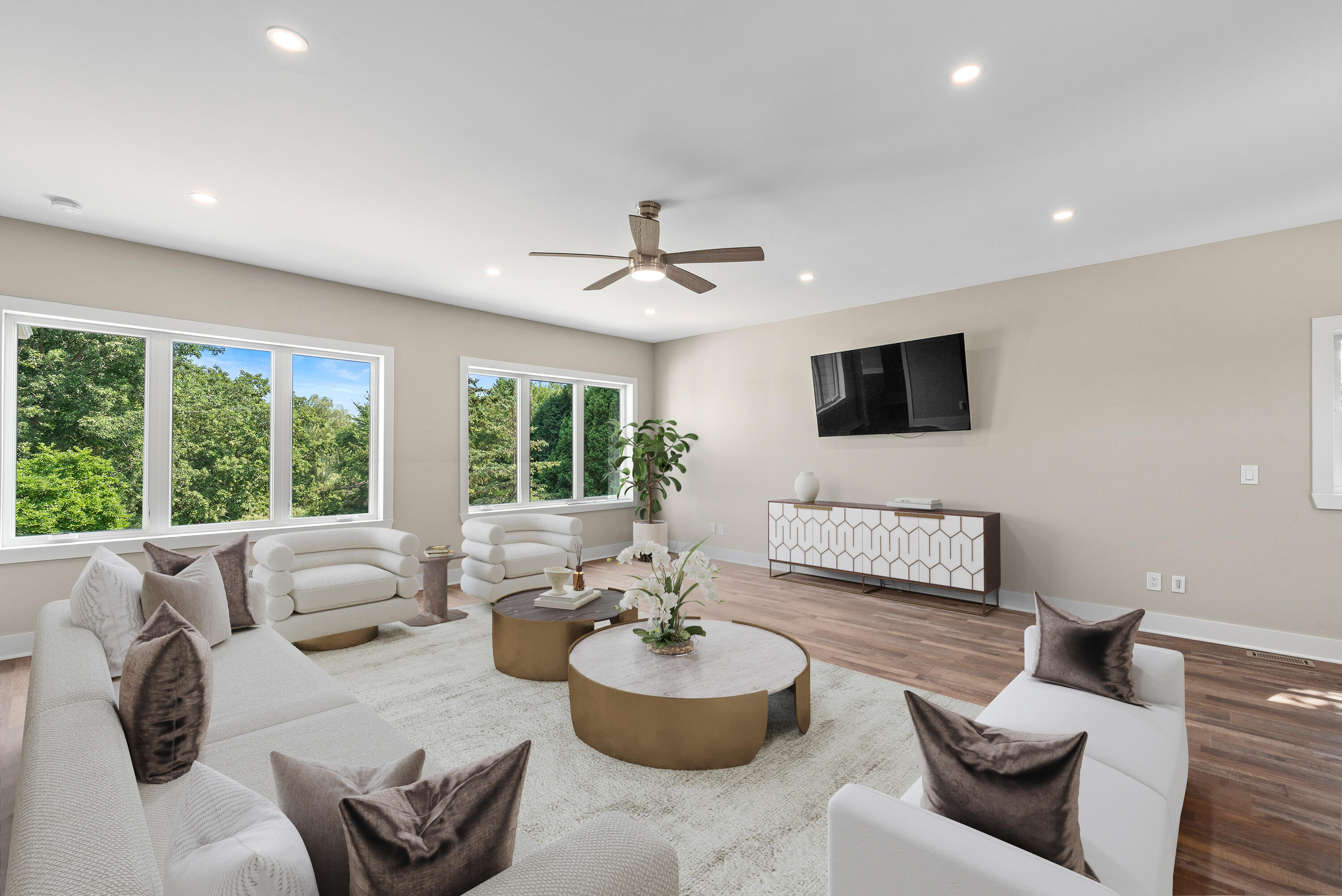 3258 County Rd O Saukville, WI 53080 - Photo 20 of 53 Upstairs Family Room