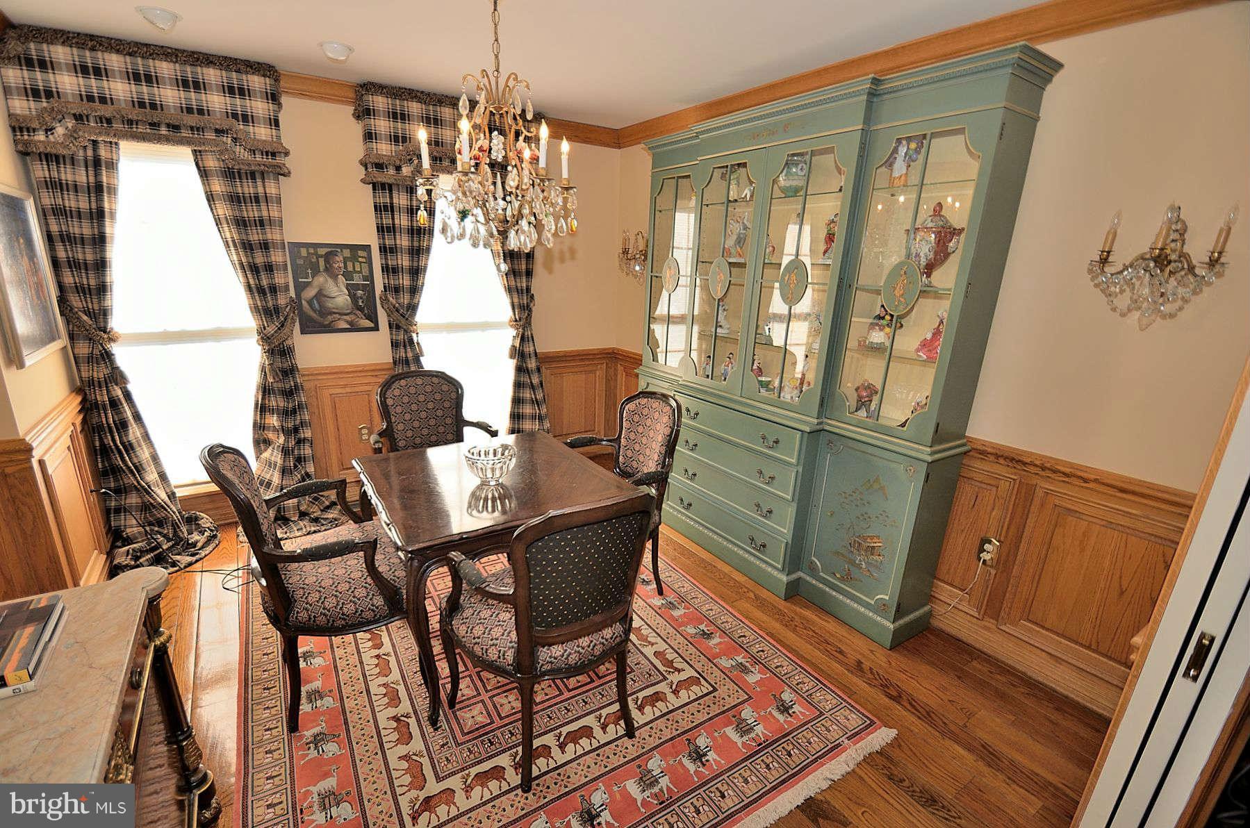 929 Bellview Road McLean, VA 22102 - Photo 3 of 28 Interior (General)