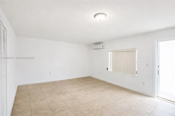 $1,550 | 2471 Northwest 18th Terrace, Unit A, Miami, FL 33125