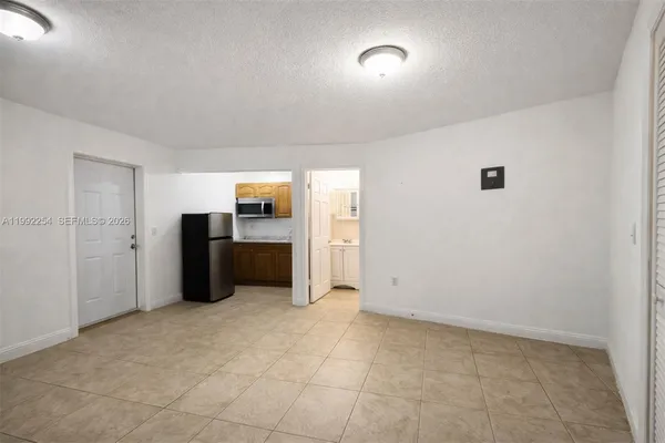 $1,550 | 2471 Northwest 18th Terrace, Unit A, Miami, FL 33125