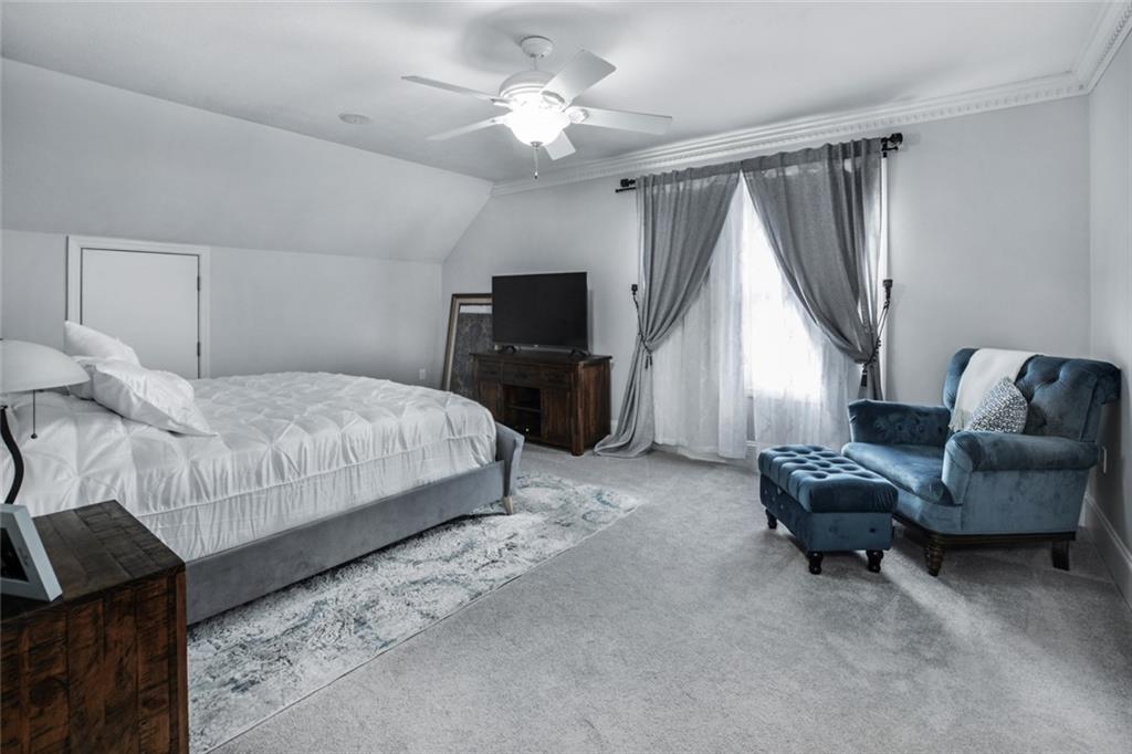 85 Shenot Road Wexford, PA 15090 - Photo 14 of 25 Gallery Image 14