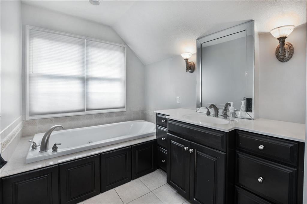 85 Shenot Road Wexford, PA 15090 - Photo 16 of 25 Gallery Image 16